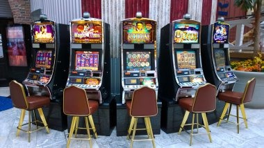 Free spin bonus round activation in Fa Cai Shen Deluxe on prediksi singapore