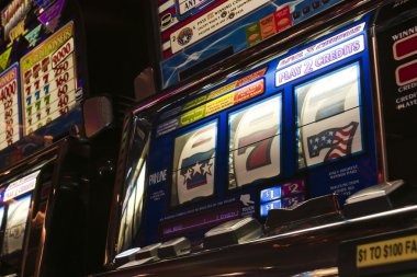 prediksi singapore featured game showcase